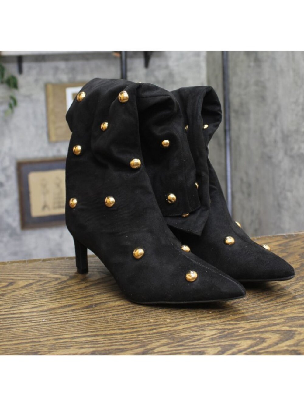 A New Day Womens Justice Boots Faux Suede Studded 94568940 Jet Black / Gold 6.5M - Picture 2 of 9
